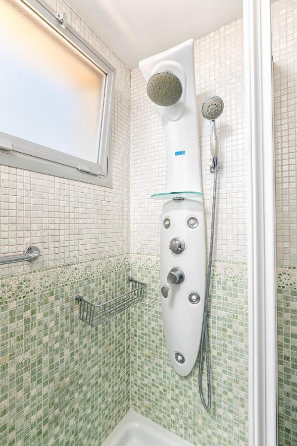 Amazing Sea View Apartment And Relax Area Рінкон-де-ла-Вікторія Екстер'єр фото